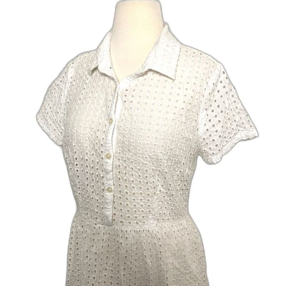 Old Navy White Eyelet Lace Mini Dress Short Sleeve Lightweight Cottagecore Sz M - Picture 9 of 9